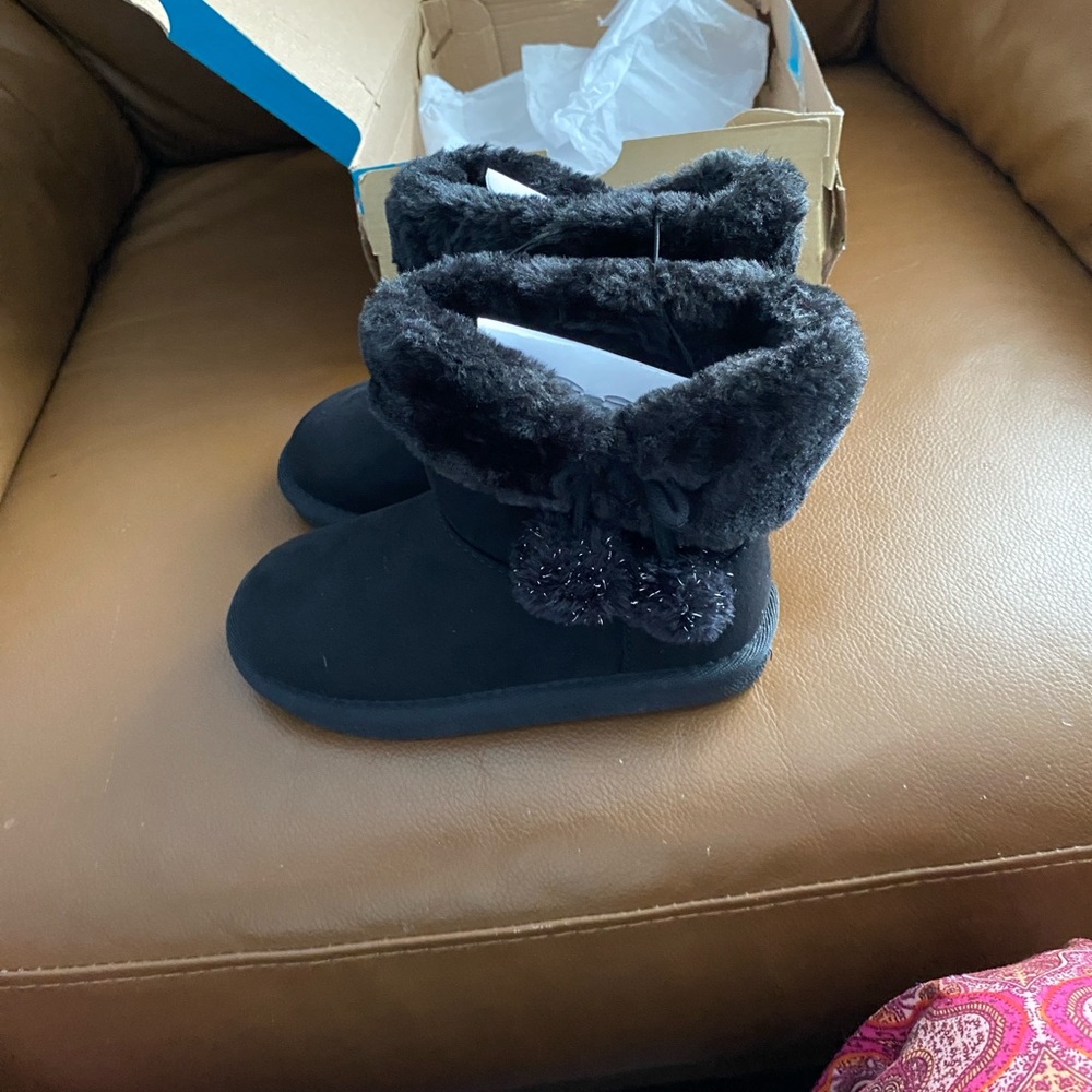 Chic Black Kids' Fur Boots